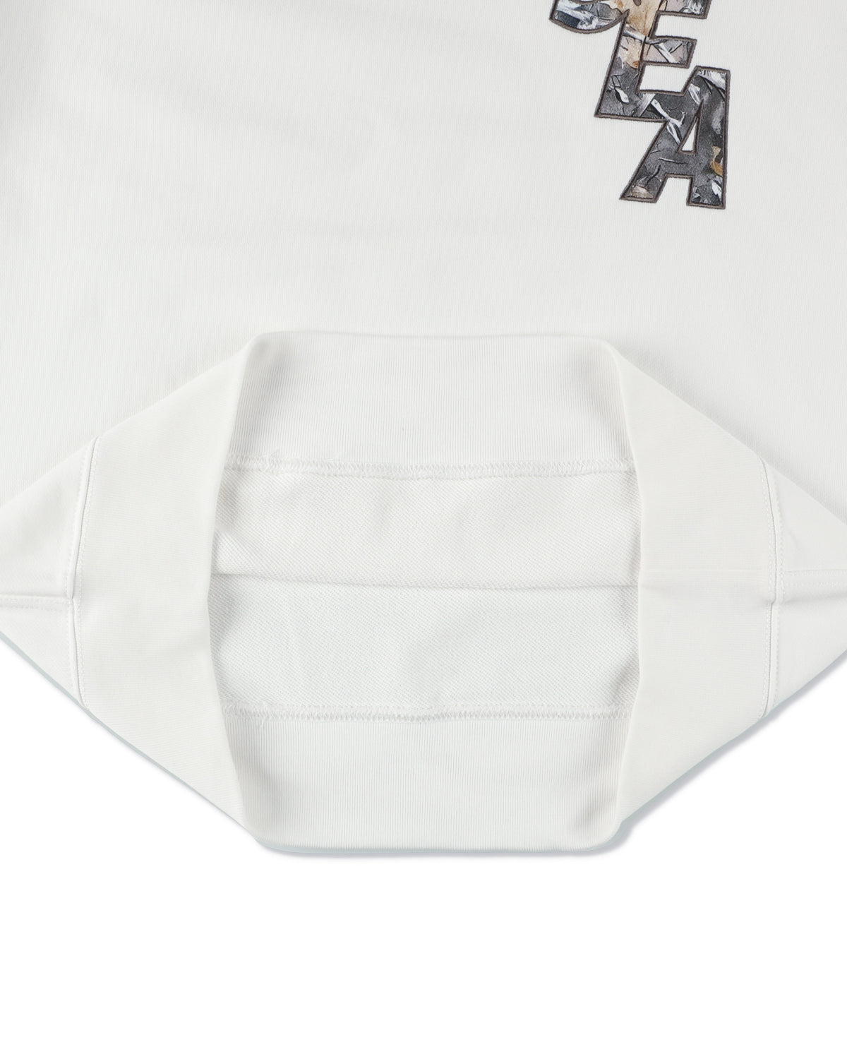 CAMO SEA CREWNECK SWEATSHIRT