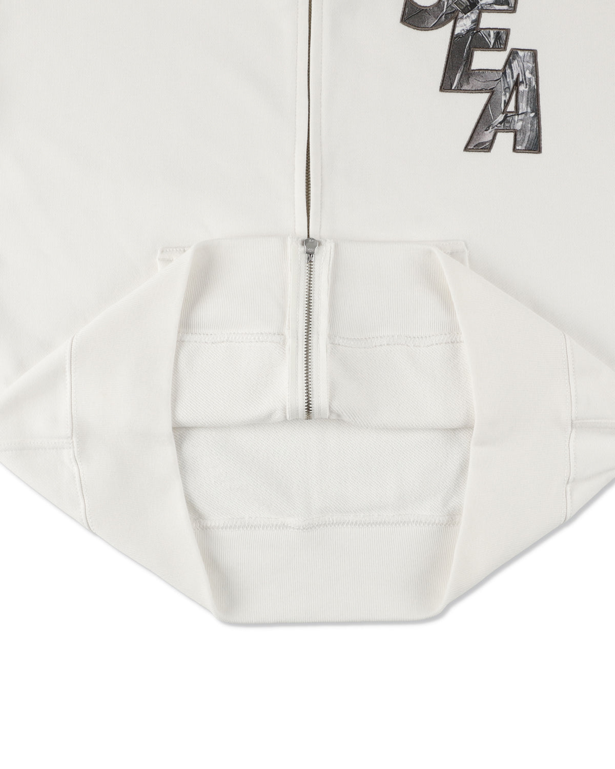 CAMO SEA ZIP UP SWEATSHIRT