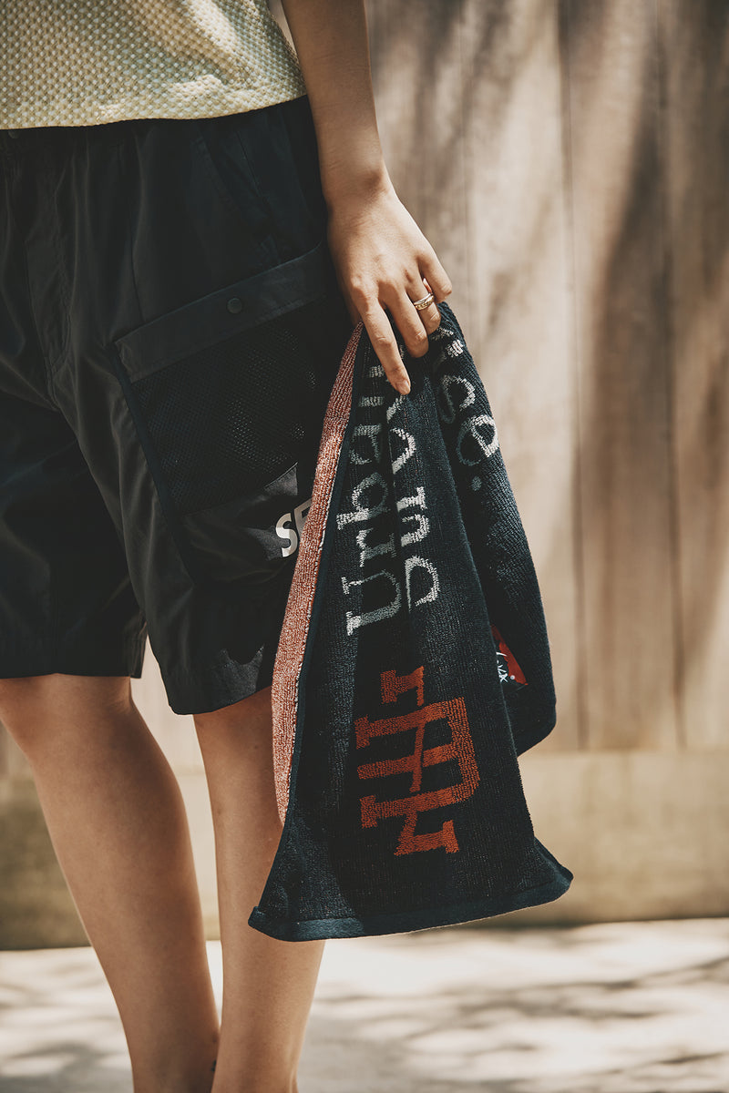 NW UOSW JQ TOWEL