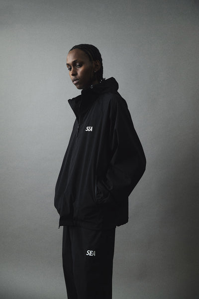 STRETCH NYLON JACKET