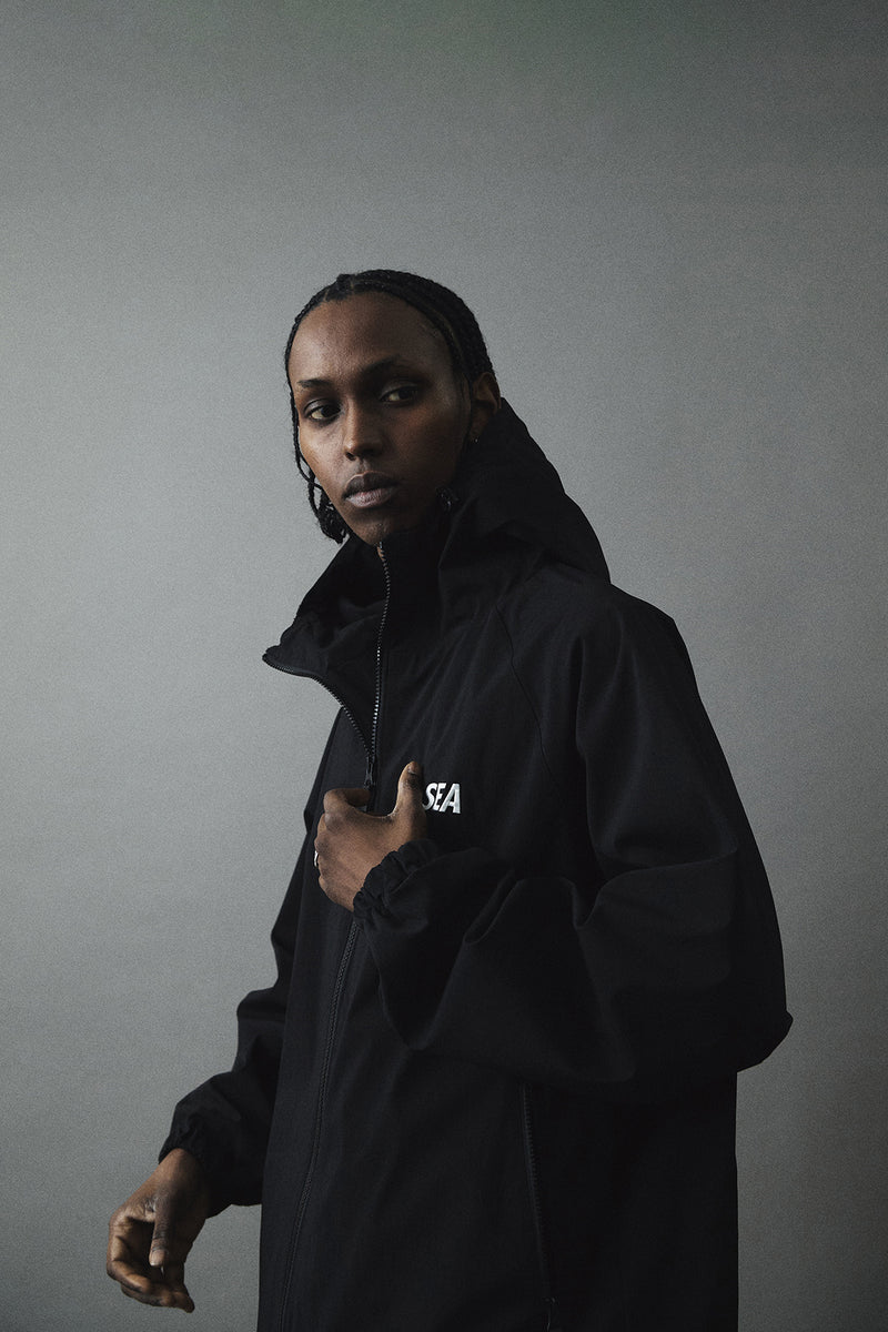 STRETCH NYLON JACKET