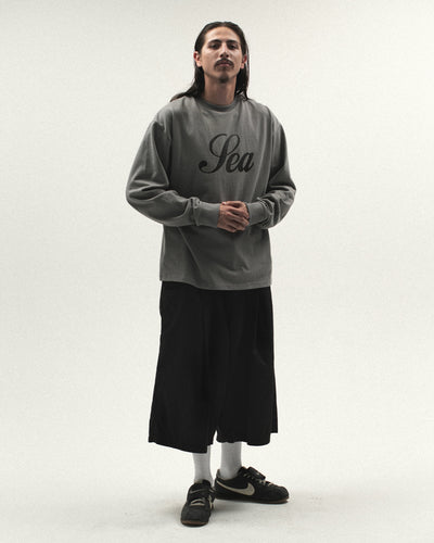 SCRIPT SEA L/S TEE