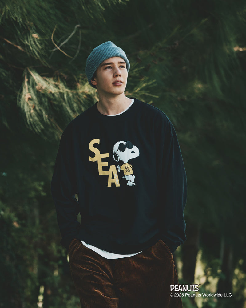 SMOOTHY x WDS Snoopy Crewneck Sweatshirt