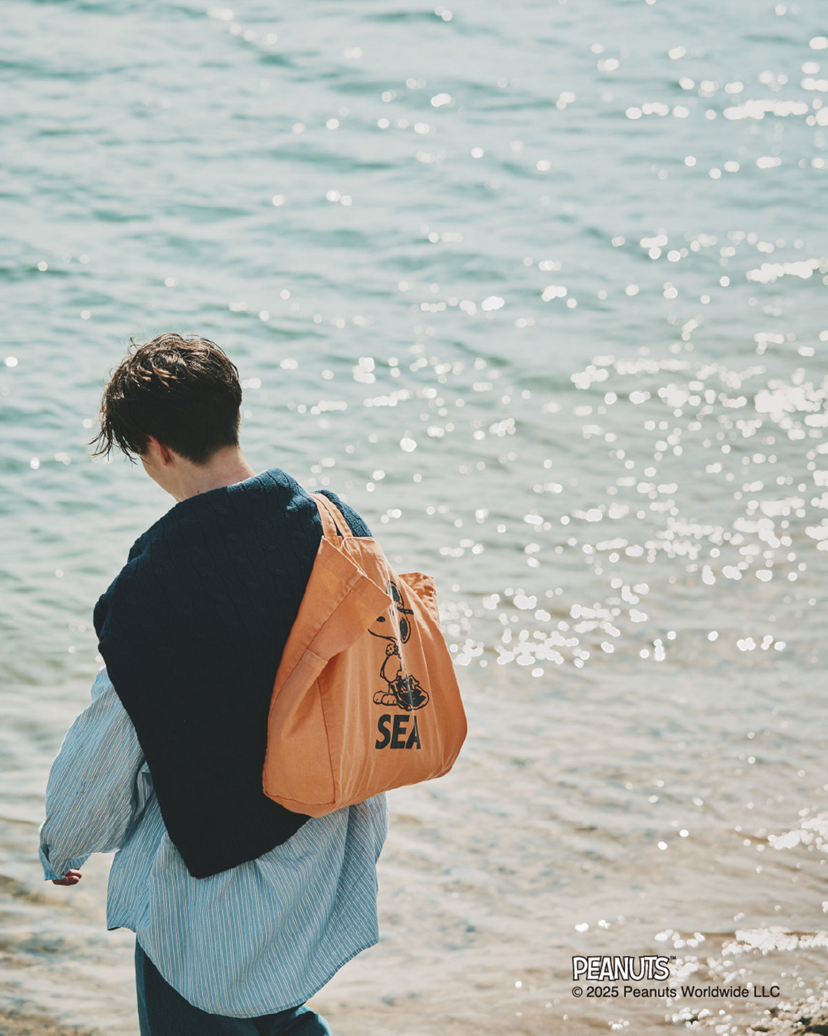 SMOOTHY x WDS Snoopy Pigment Tote Bag