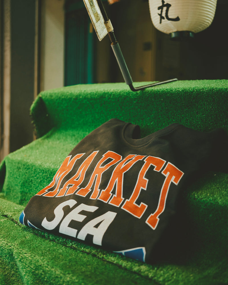 MARKET x WDS LOGO CREW NECK SWEAT SHIRT