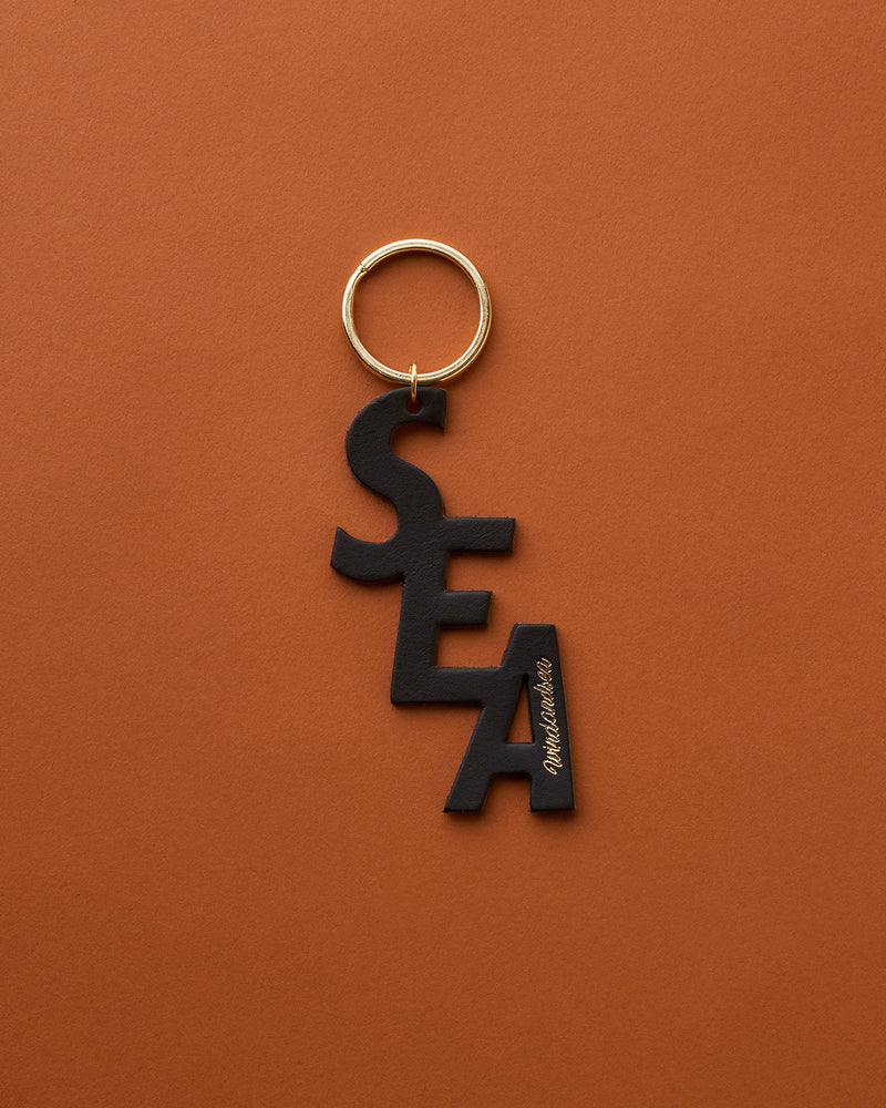BLACK LEATHER (S_E_A) KEY HOLDER