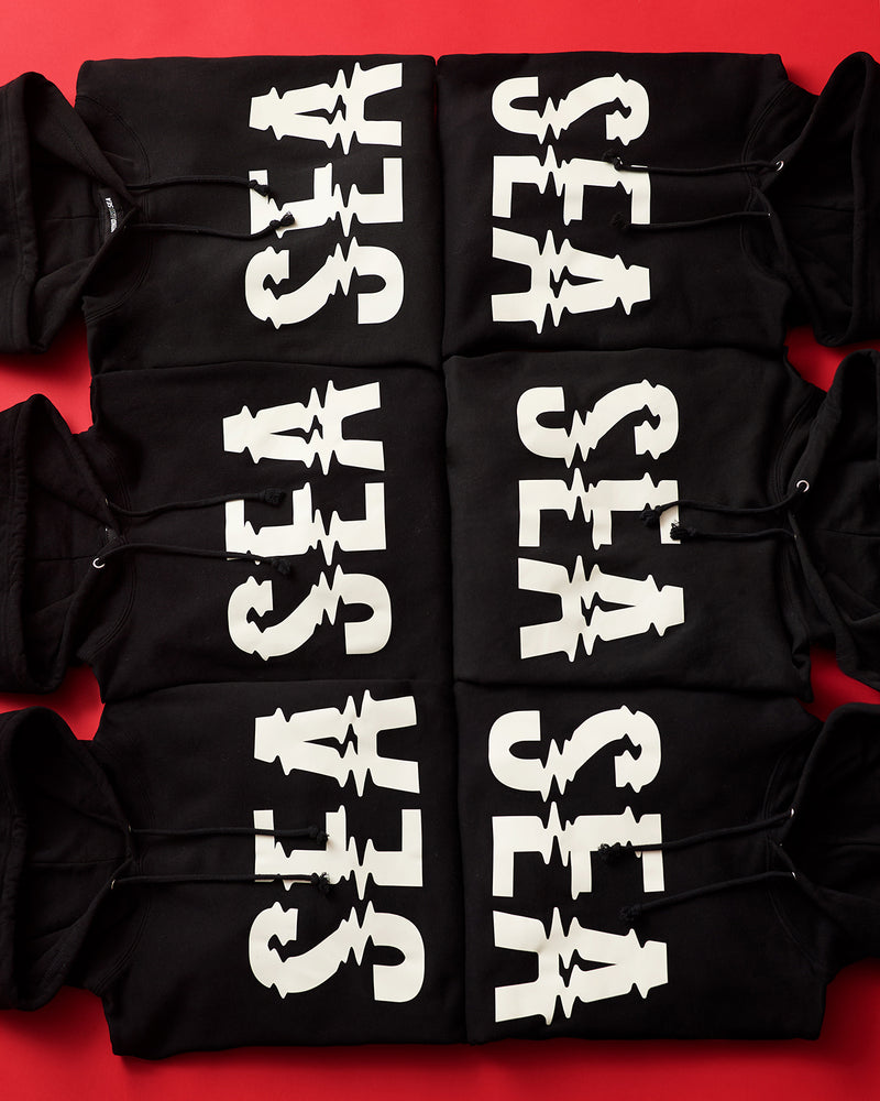 GLOW LOGO HOODED SWEATSHIRT