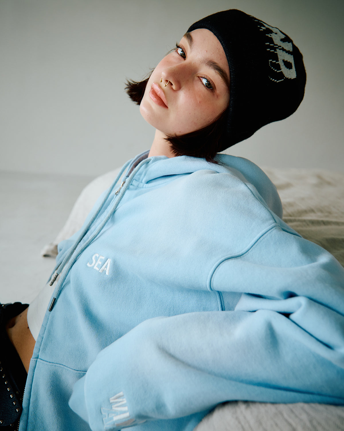 SULFUR DYEING LOGO ZIP SWEATSHIRT