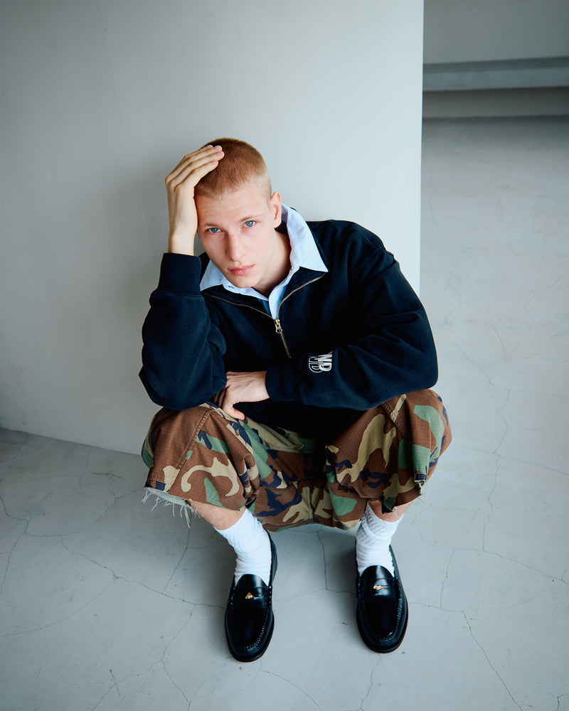 SULFUR DYEING LOGO HALF ZIP SWEATSHIRT