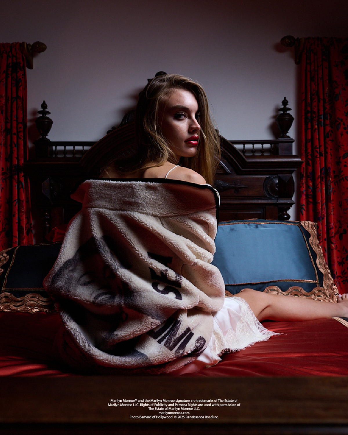 MARILYN MONROE x WDS BOA JACKET