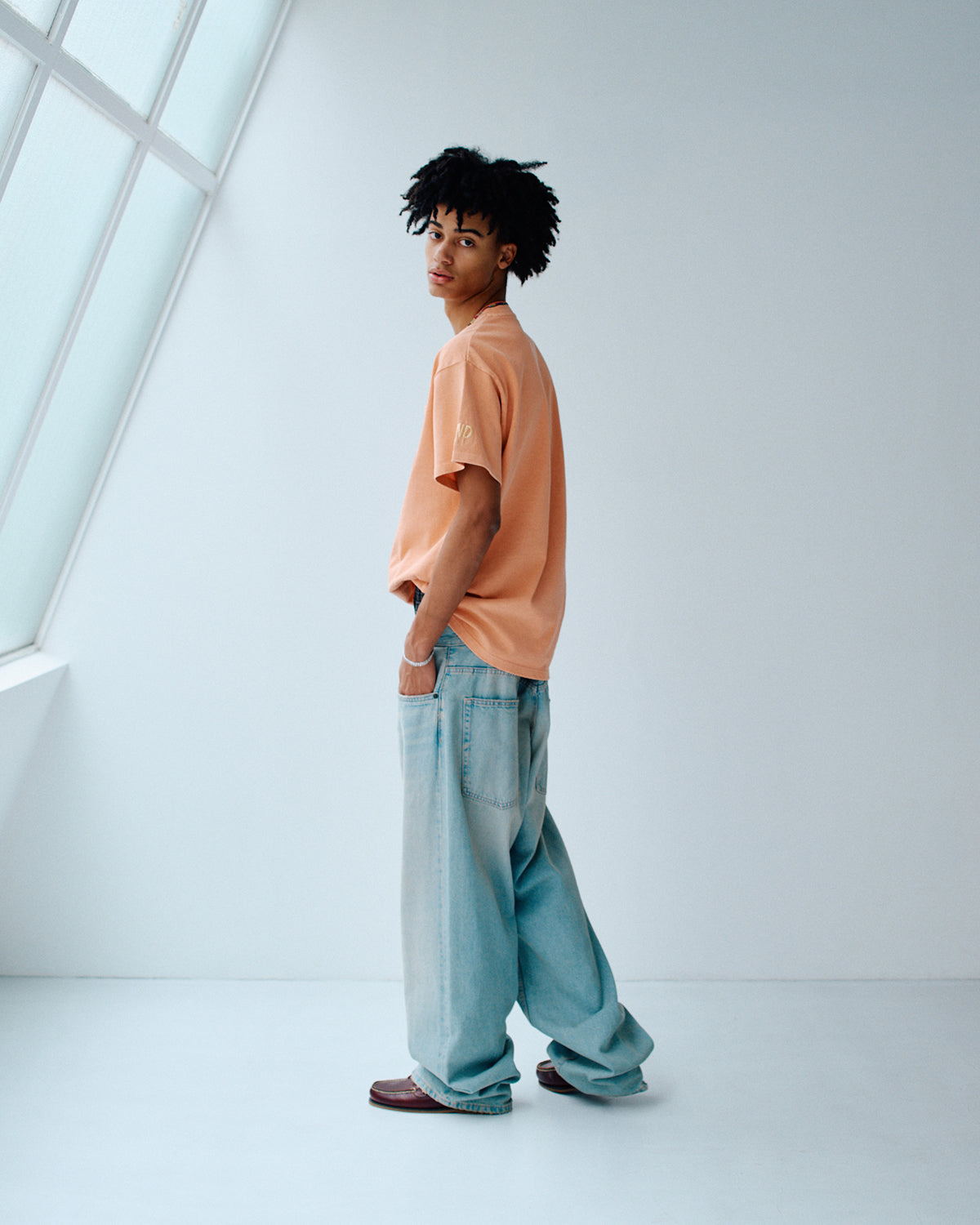 PIGMENT POCKET TEE – WIND AND SEA