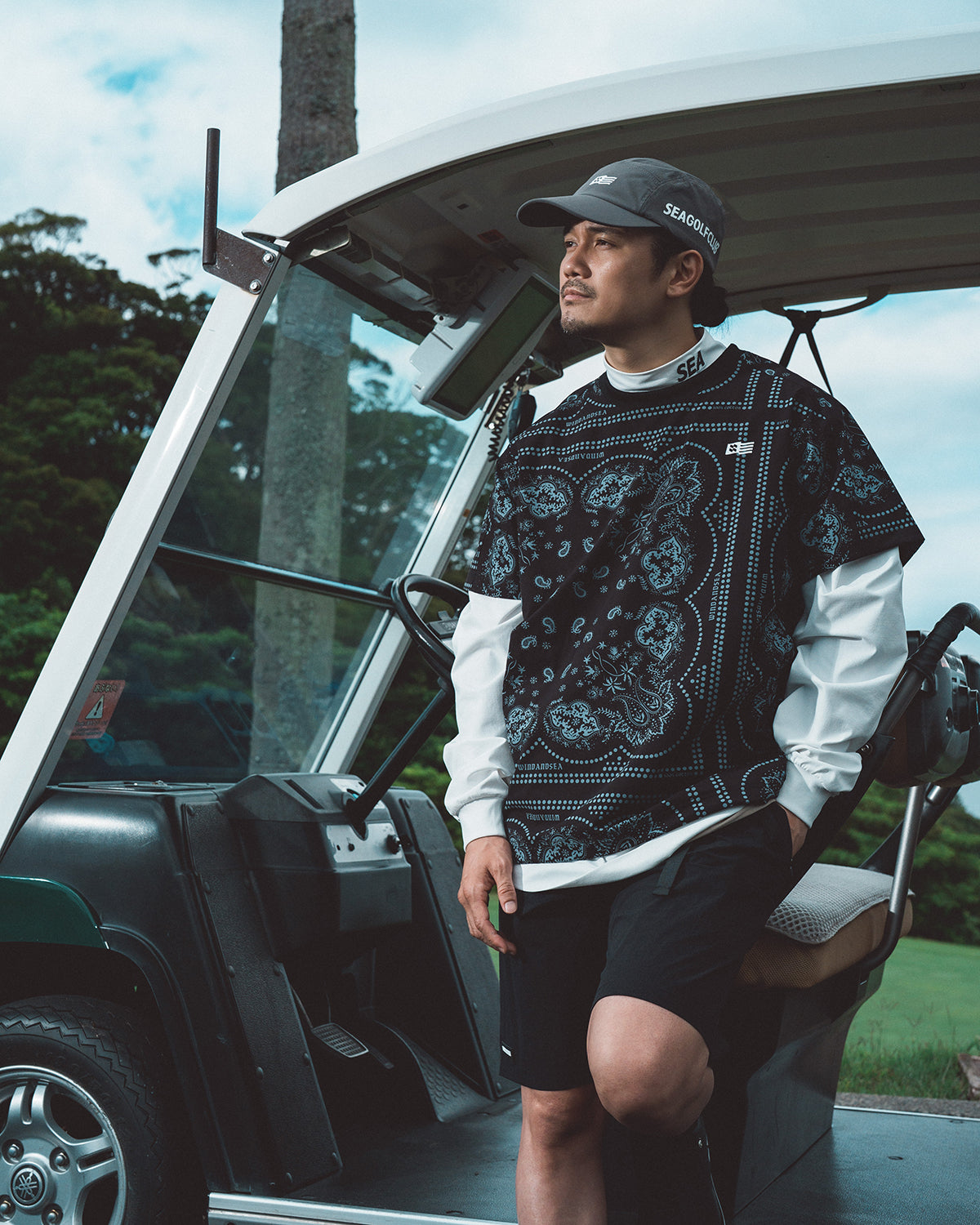 GOLF SHORTS