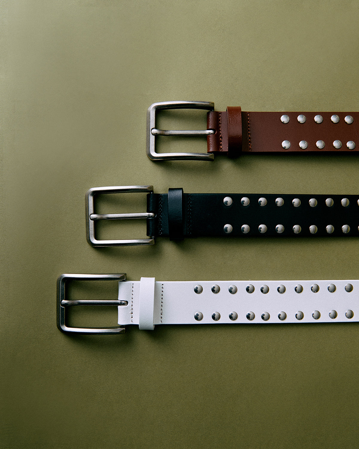 STUDS LEATHER BELT