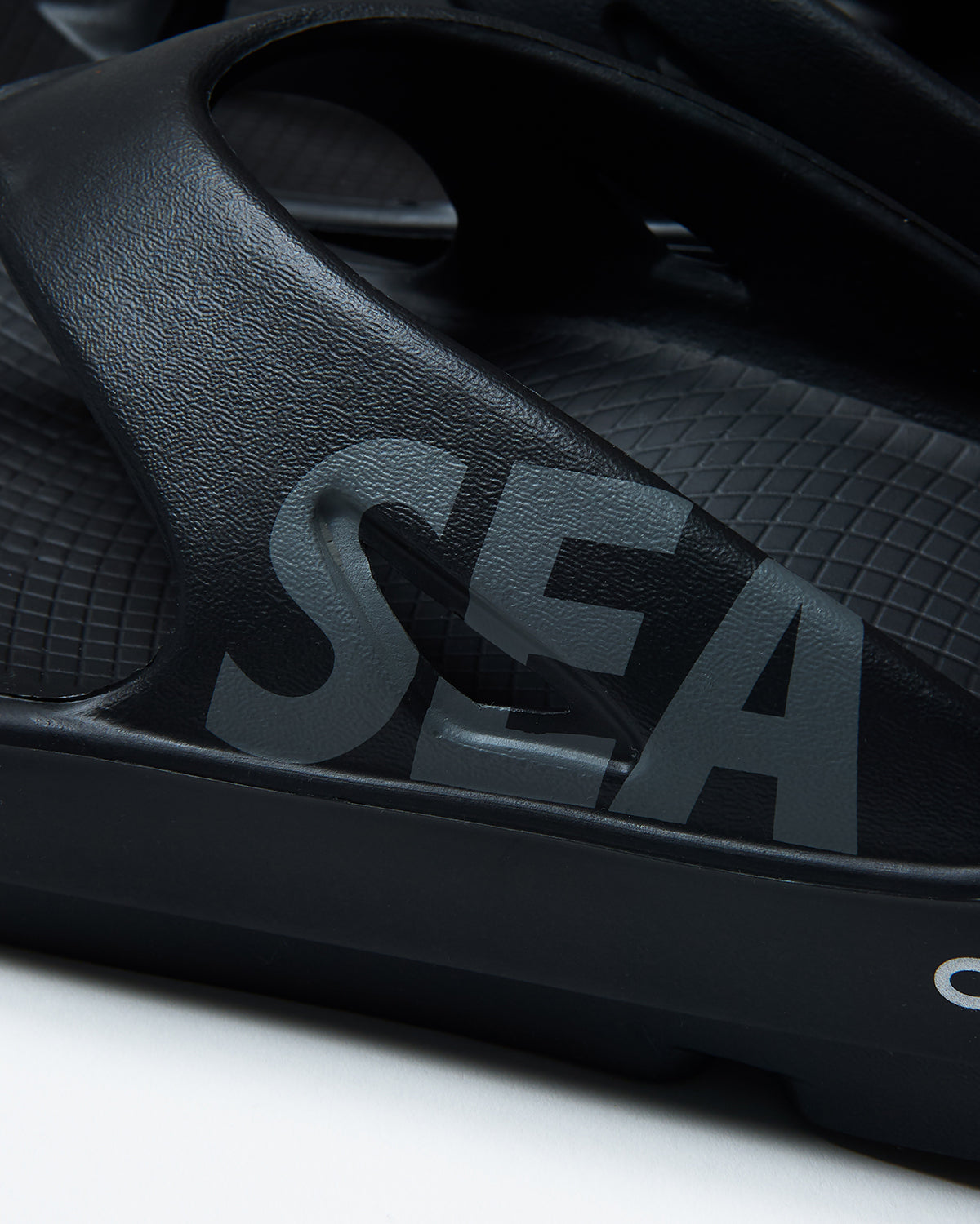 OOFOS x WDS OORIGINAL-BLACK – WIND AND SEA