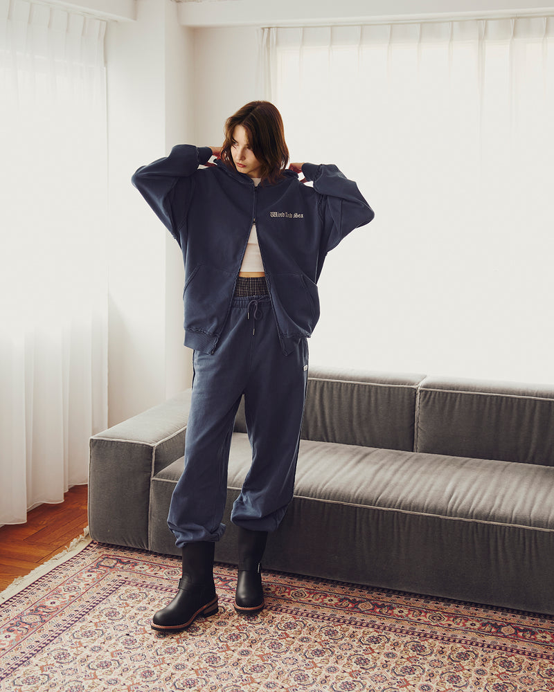 Damage Pigment Zip Up Sweatshirt