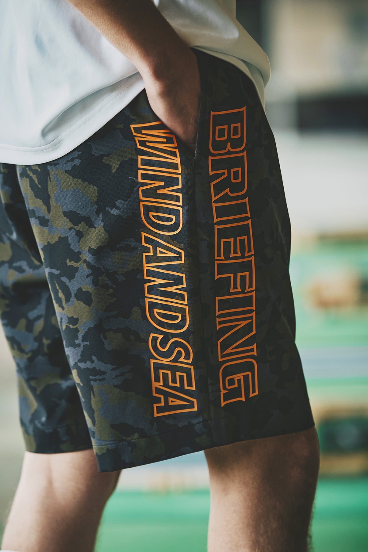 BRIEFING x WDS CAMO WIDE SHORTS – WIND AND SEA