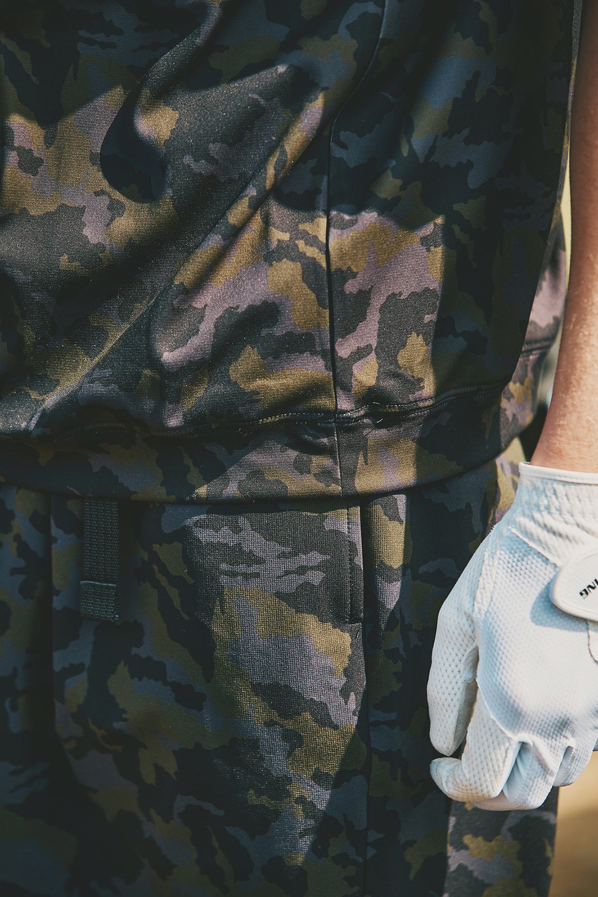 BRIEFING x WDS MOCK NECK TEE – WIND AND SEA