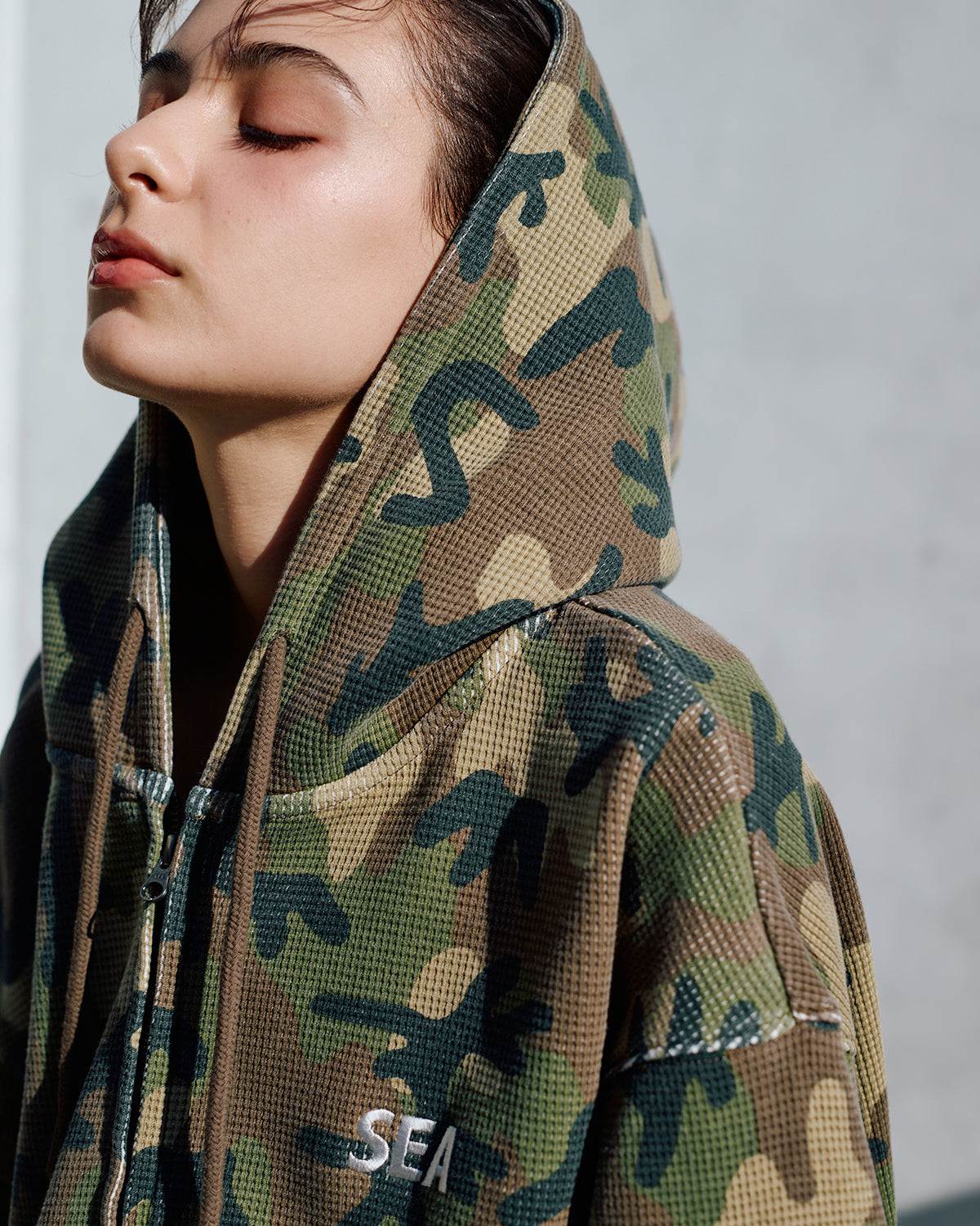 HEAVY WAFFLE ZIP SWEATSHIRT