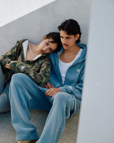 HEAVY WAFFLE ZIP SWEATSHIRT