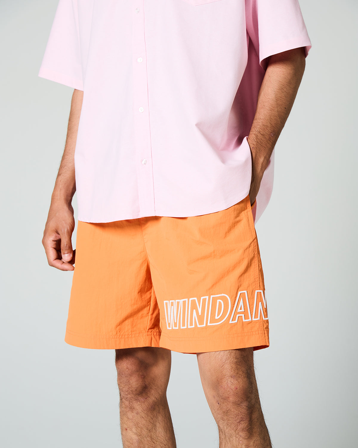 BIG LOGO SHORTS – WIND AND SEA