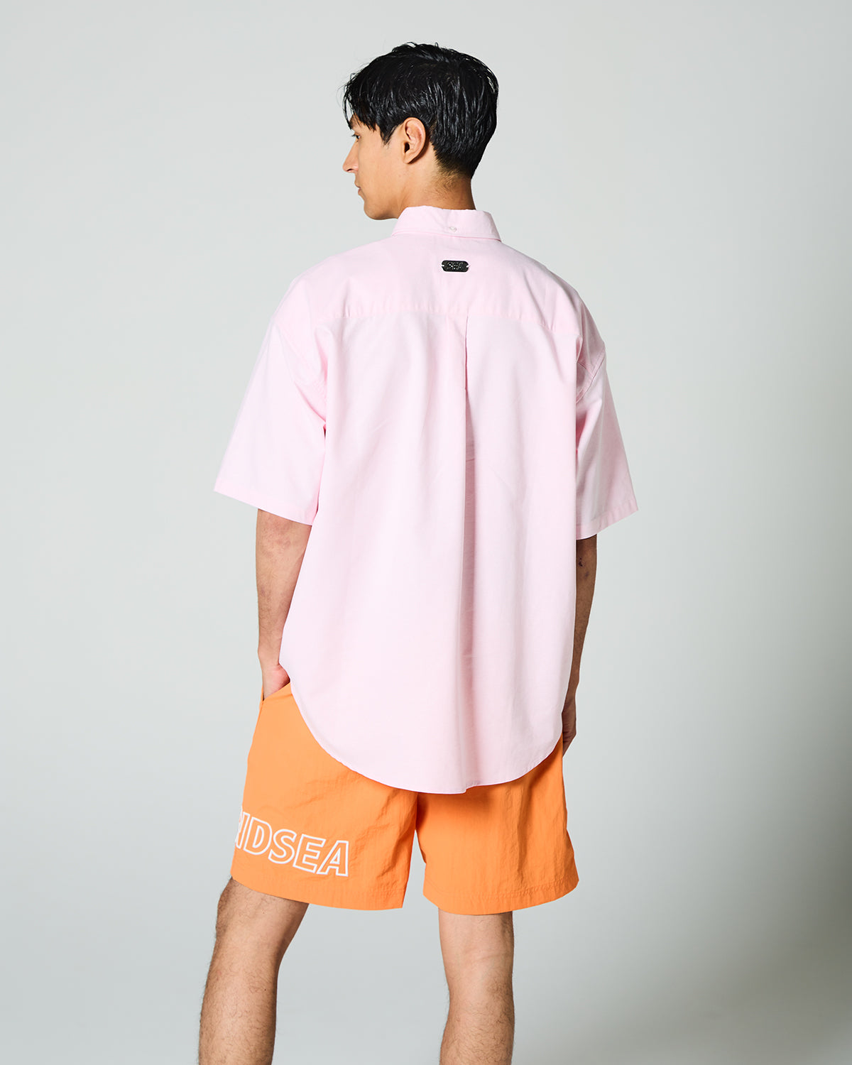 BIG LOGO SHORTS