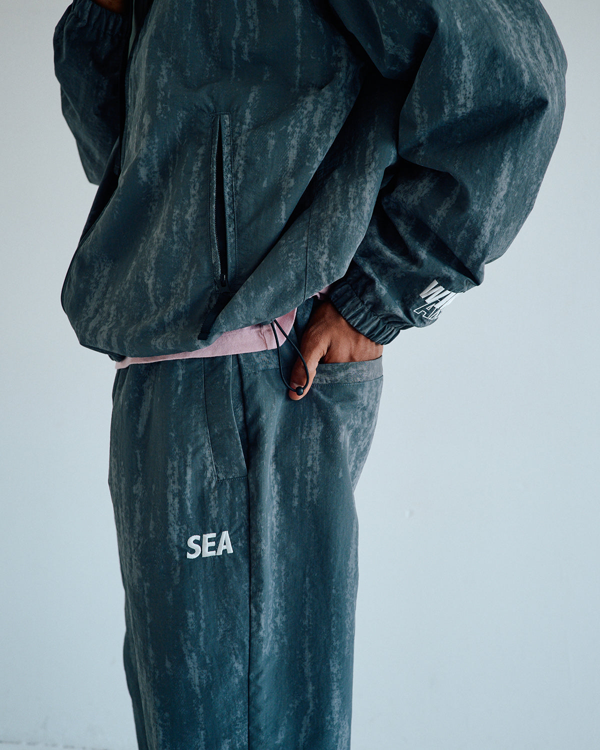 wind and sea NYLON SHELL HOODIE 【公式通販】