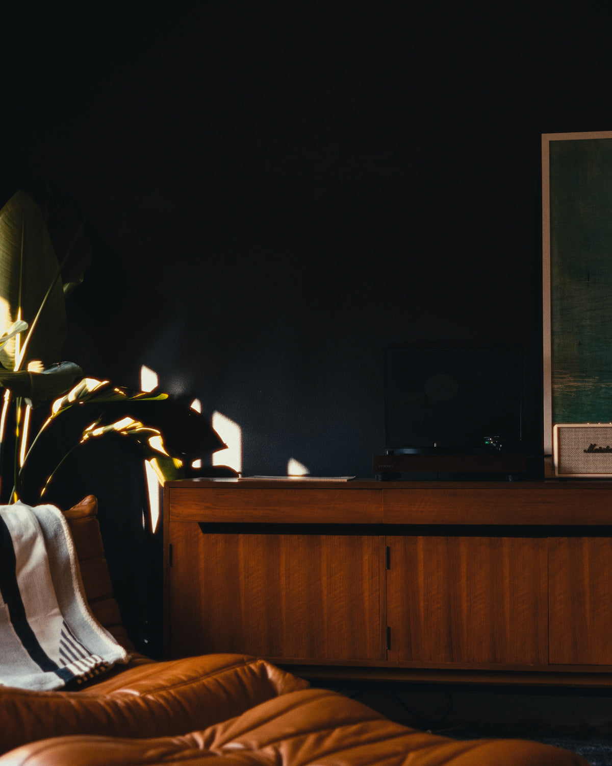 SEA CREWNECK SWEATSHIRT