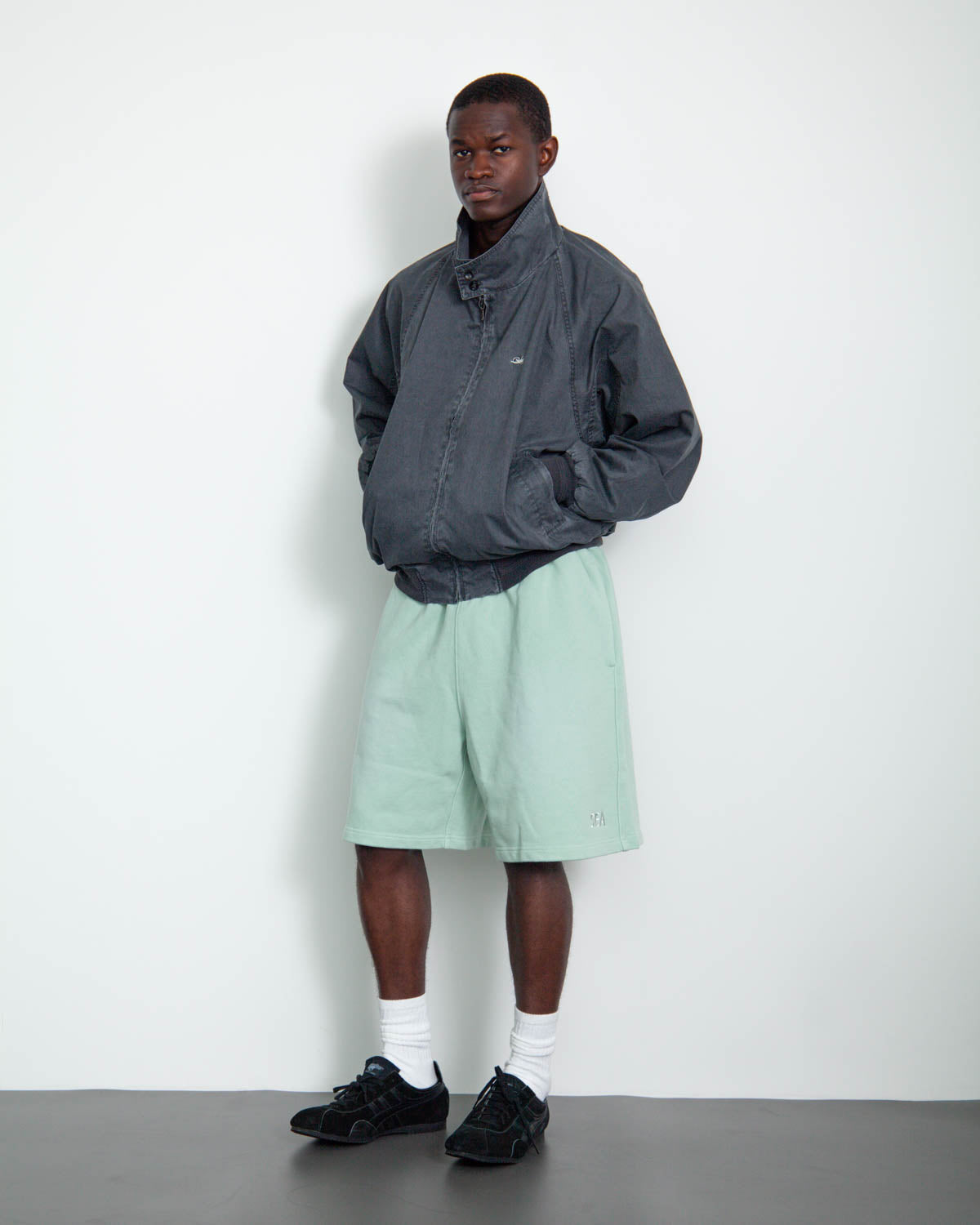 SULFUR DYEING LOGO HALF PANTS