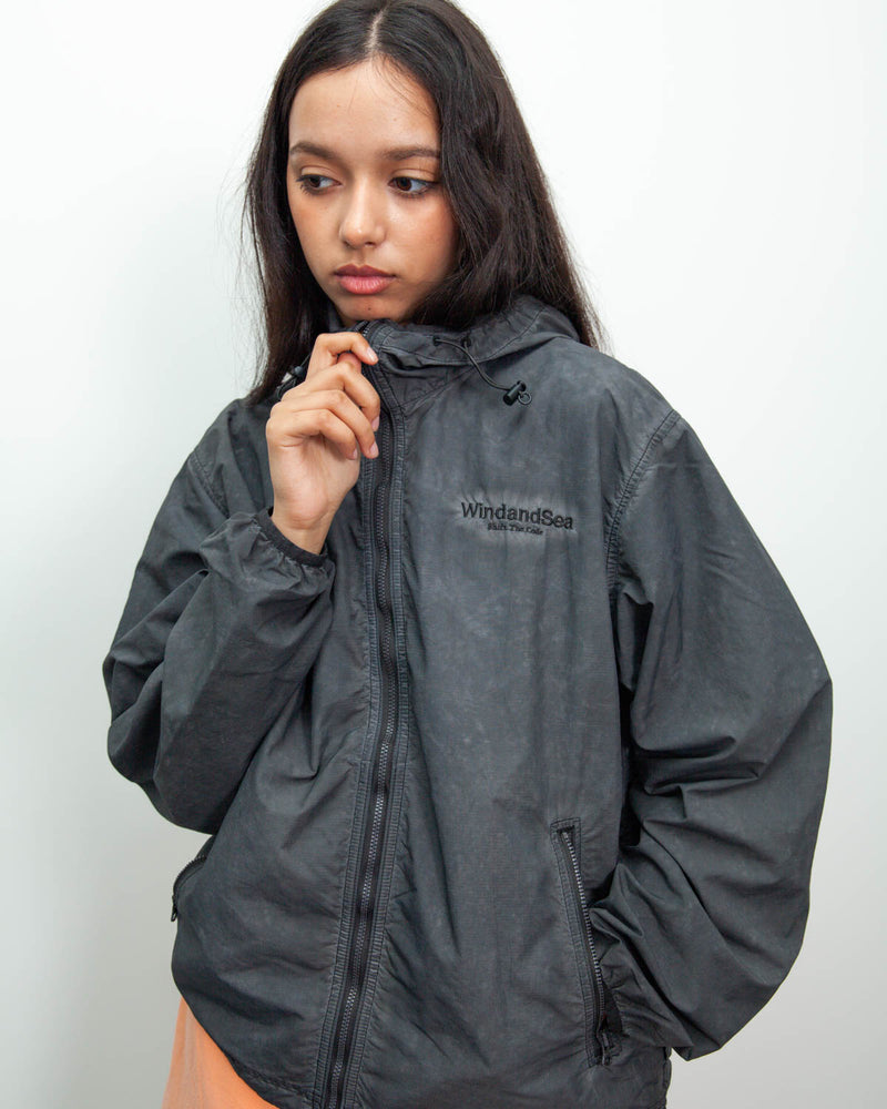 GARMENT DYED NYLON RIP JACKET