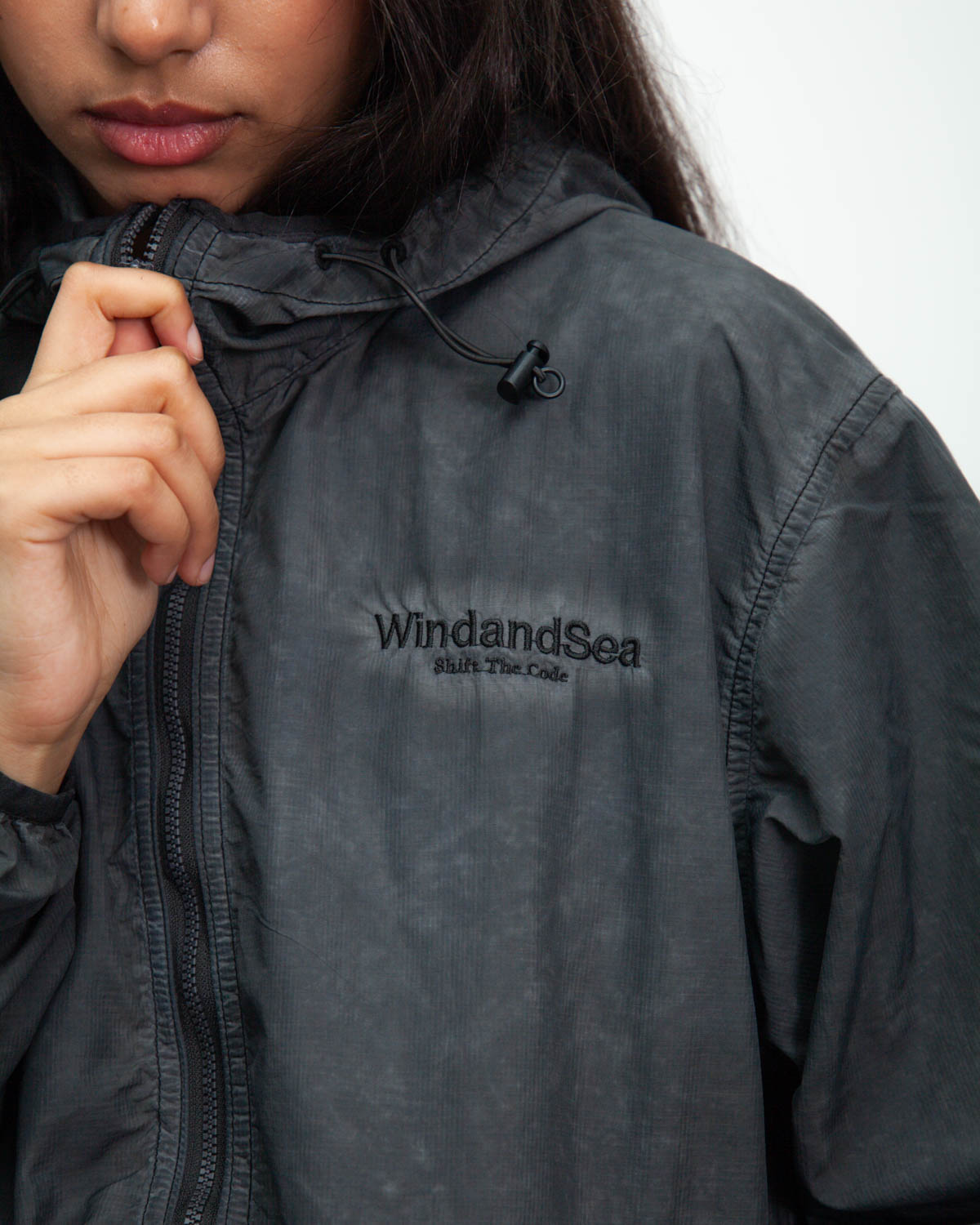 GARMENT DYED NYLON RIP JACKET