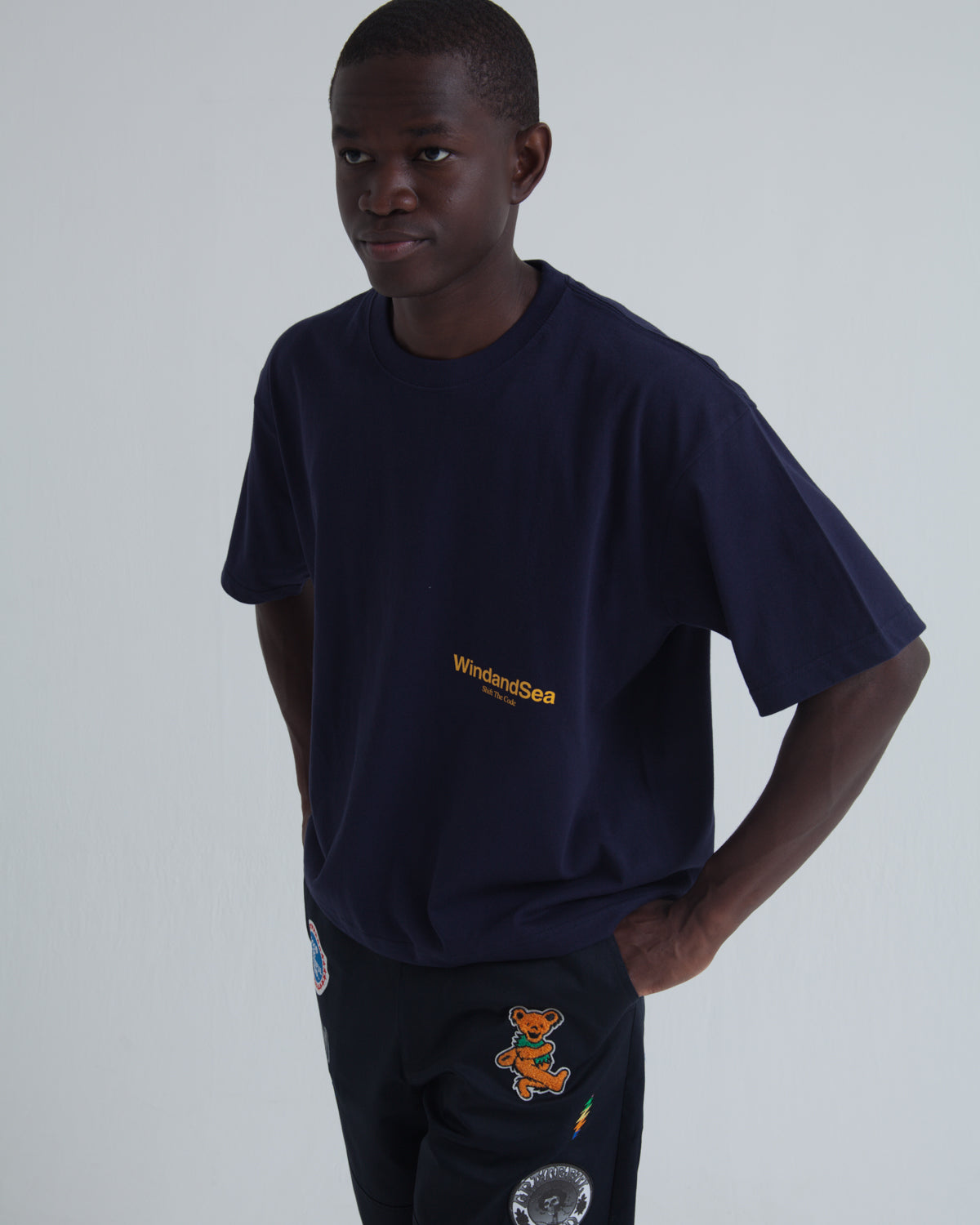 SHIFT THE CODE BASIC TEE – WIND AND SEA