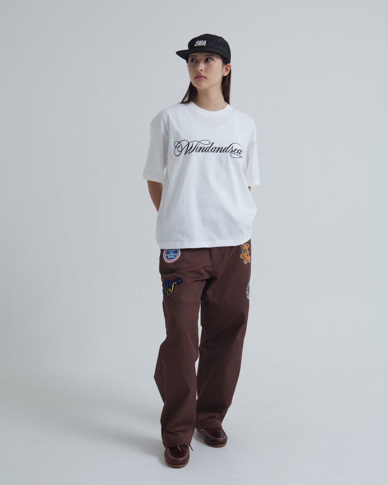 CALIGRAPHY EMBROIDERY TEE