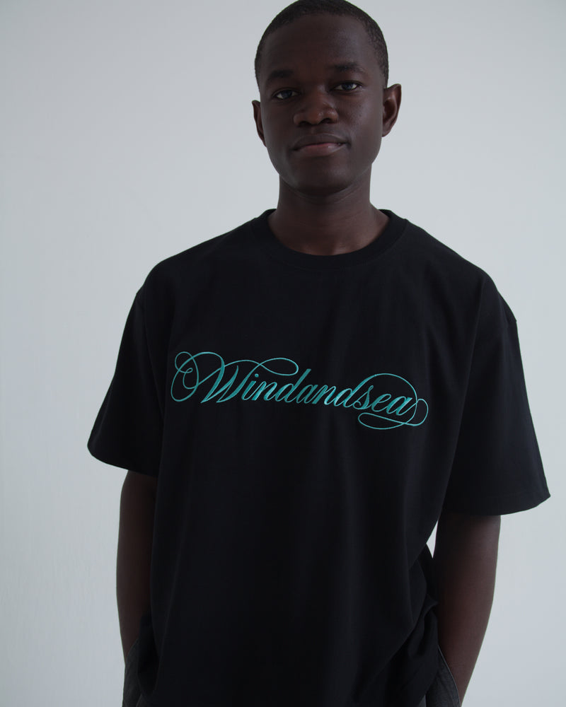 CALIGRAPHY EMBROIDERY TEE