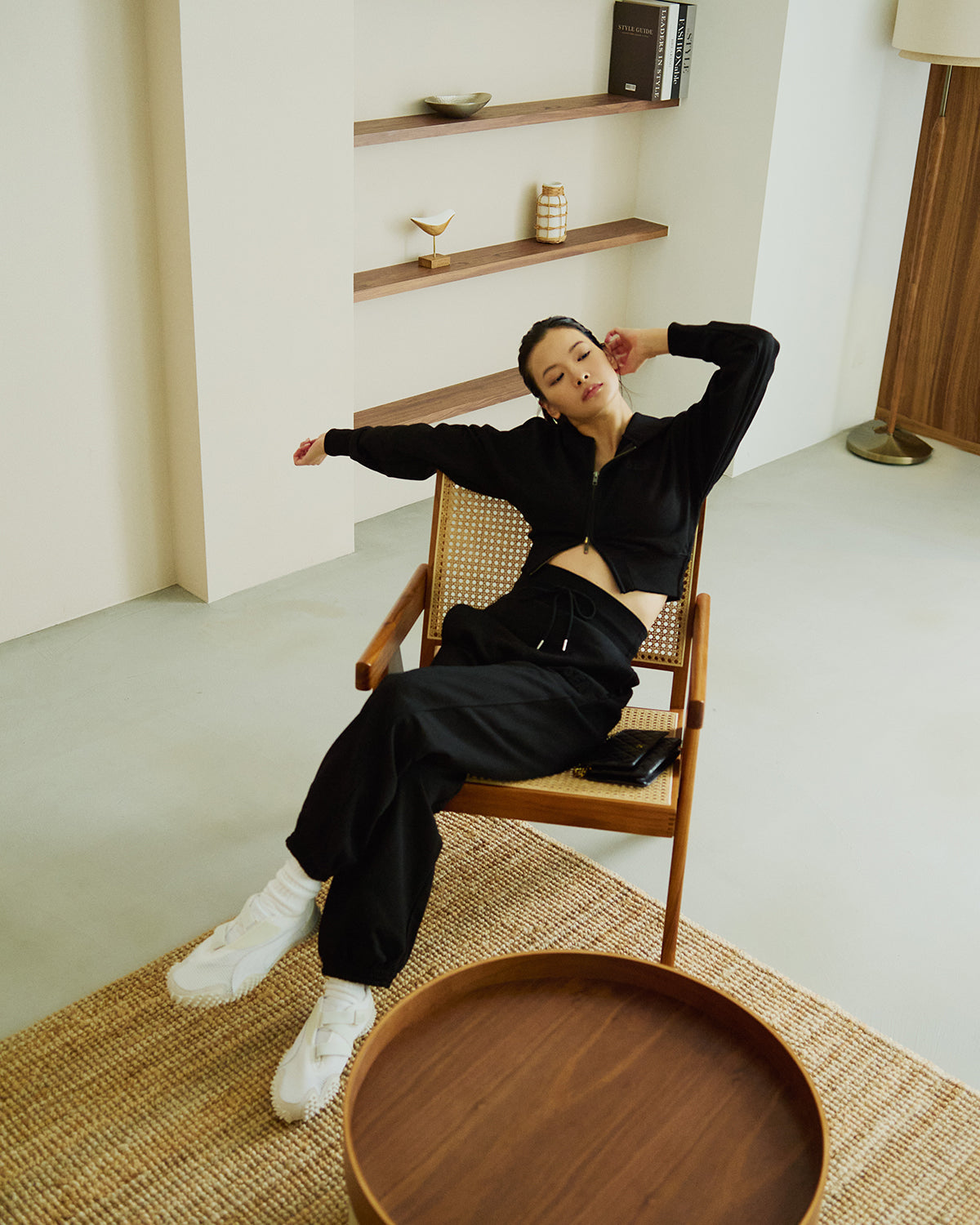 Cozy Zip Cropped Hooded Sweatshirt(Ladies)