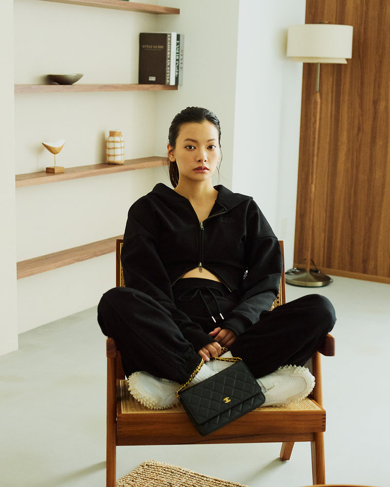 Cozy Zip Cropped Hooded Sweatshirt(Ladies)