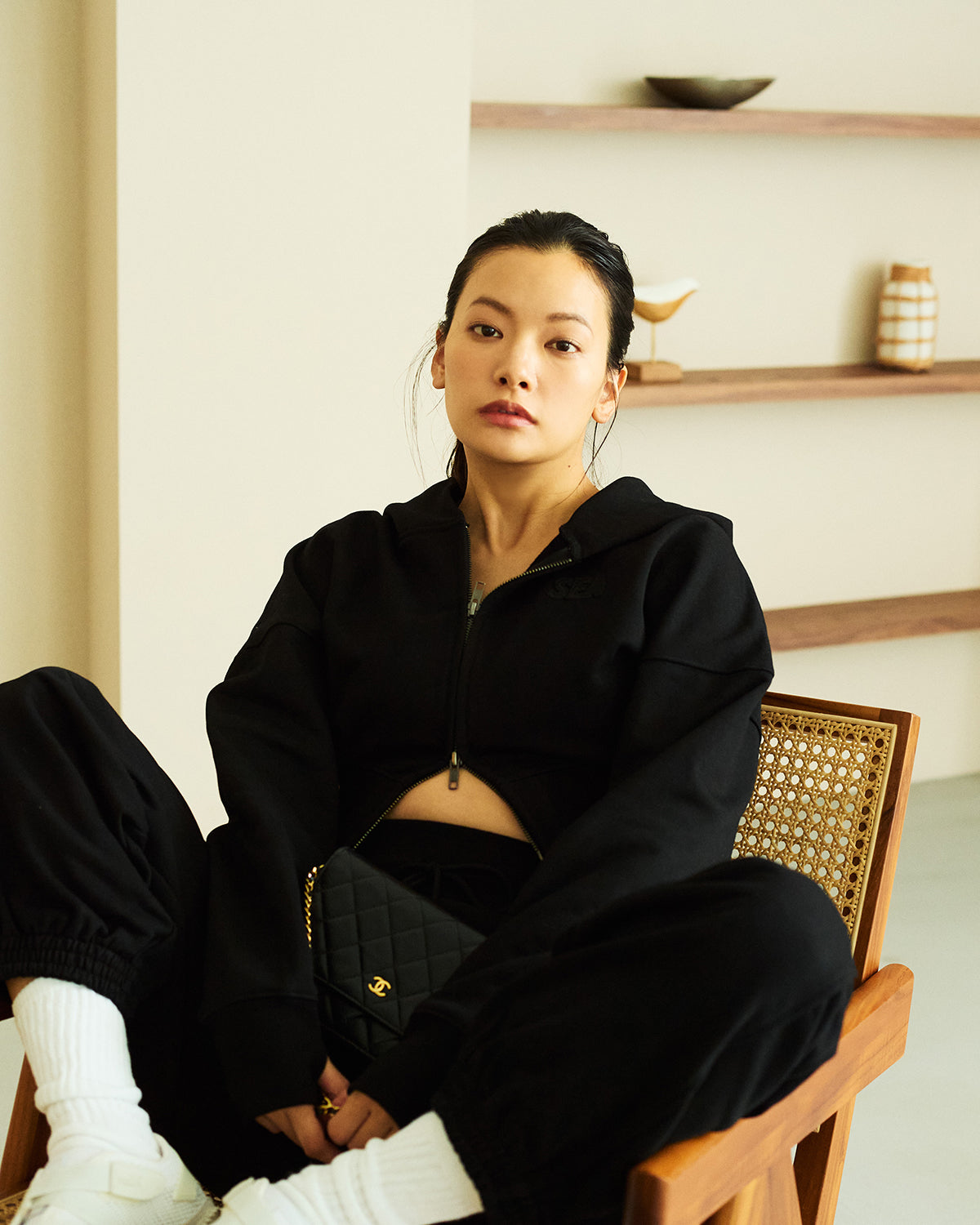 Cozy Zip Cropped Hooded Sweatshirt(Ladies)