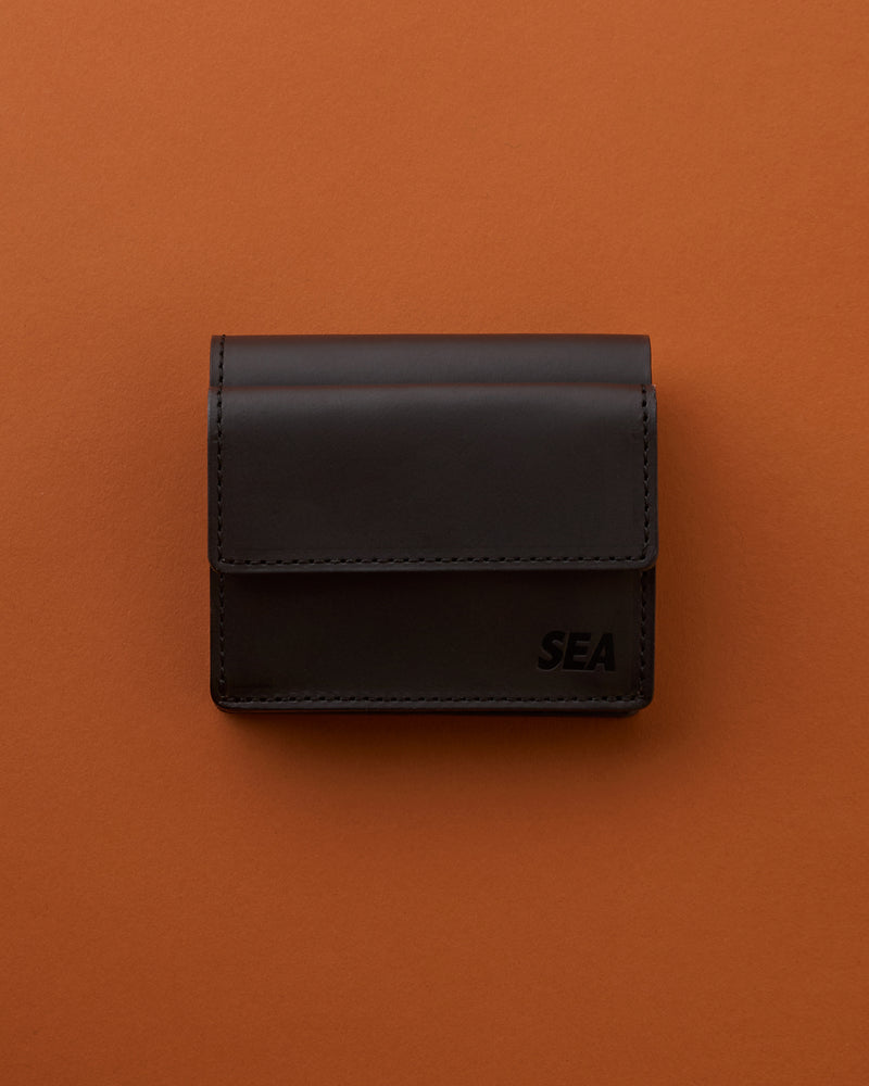 BLACK SEA LEATHER FLAT CARD HOLDER