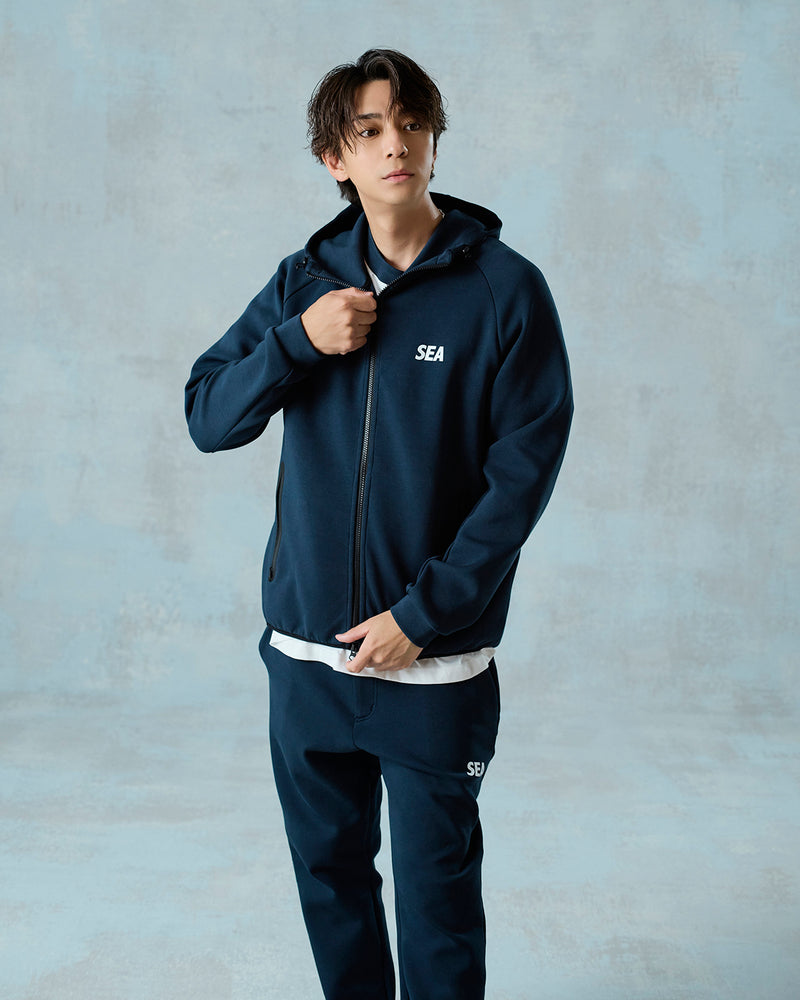 TECH SWEAT ZIP UP SWEATSHIRT