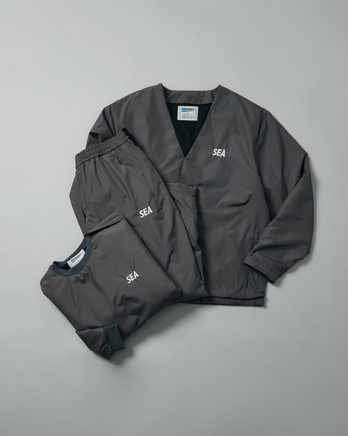 WARM UP CARDIGAN WITH FISHINGNET RECYCLE MATERIAL