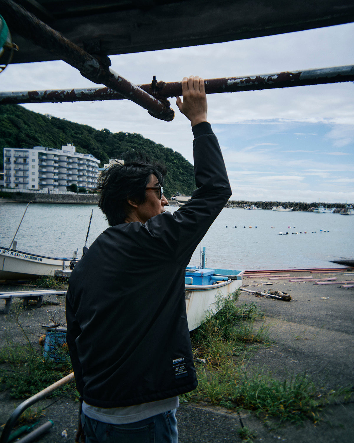 WARM UP PULLOVER SHIRT WITH FISHINGNET RECYCLE MATERIAL