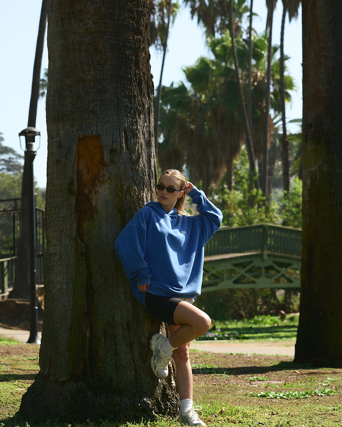 DISCUS ATHLETIC x WDS HOODED SWEAT SHIRT