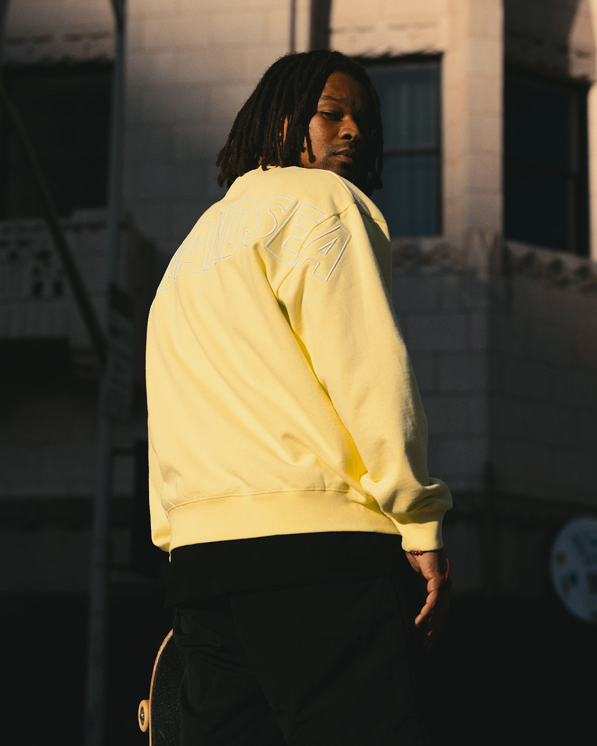 BIG LOGO CREWNECK SWEATSHIRT