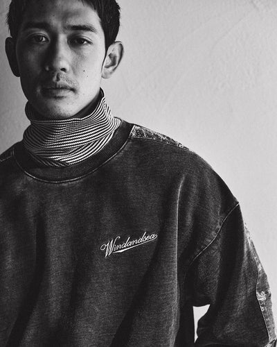BLACK BANDANA LINE CREW NECK SWEAT
