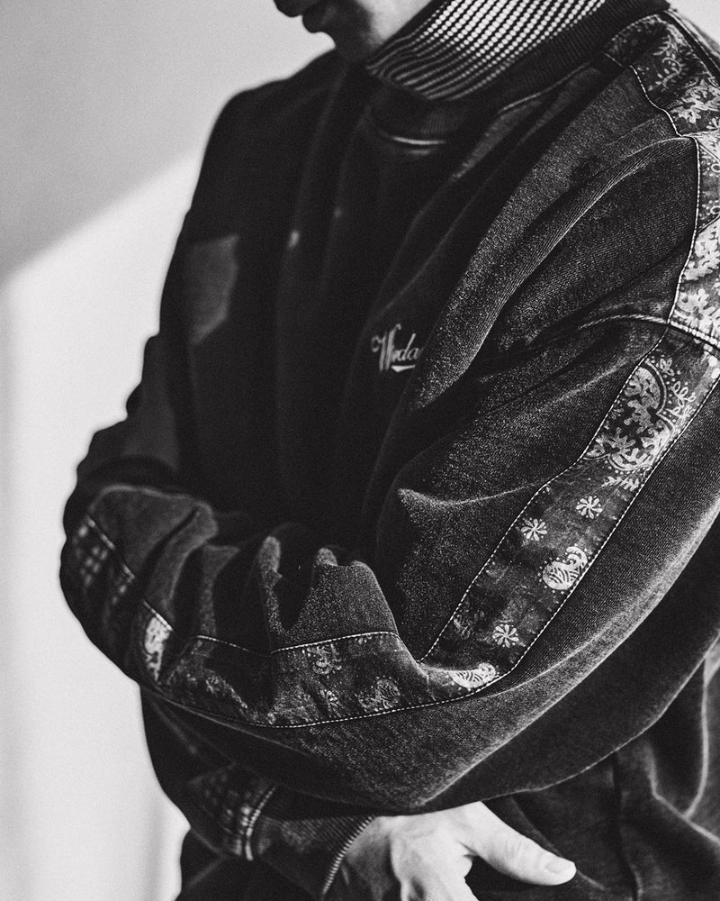 BLACK BANDANA LINE CREW NECK SWEAT