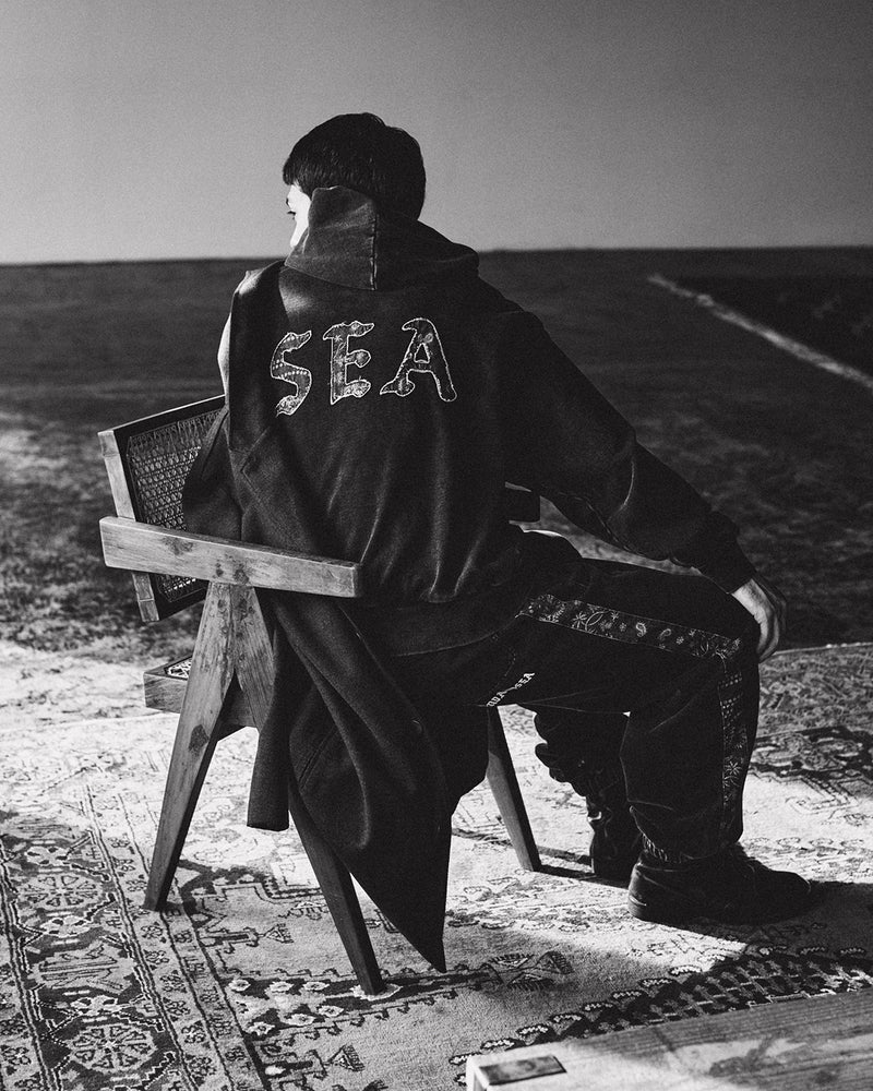 BLACK BANDANA LINE SWEAT PANTS
