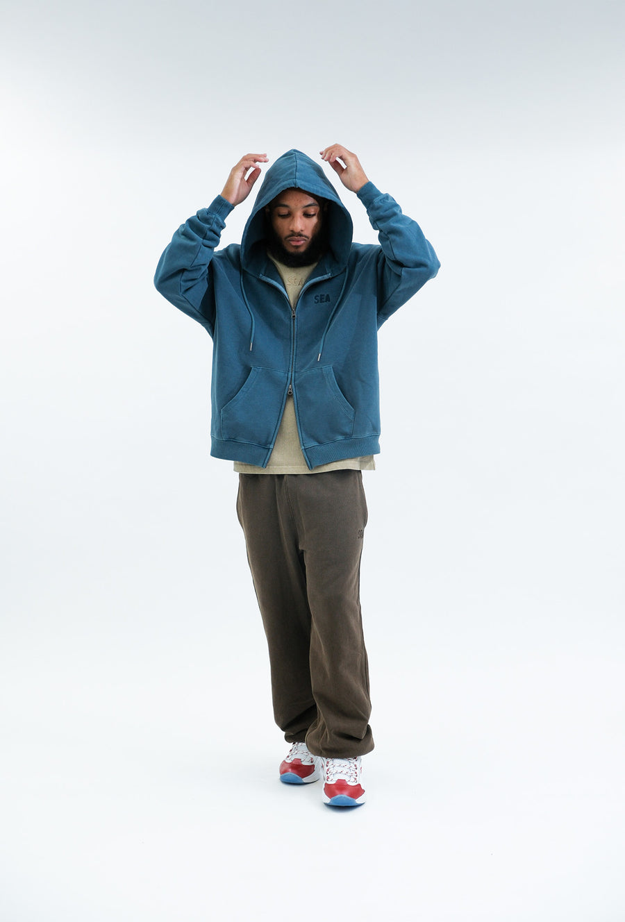 ESS PIGMENT SWEAT PANT / BROWN