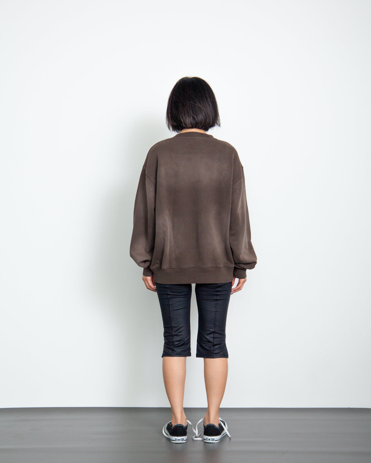 SULFUR DYEING LOGO CREWNECK SWEATSHIRT