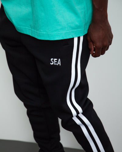 TRACK PANT