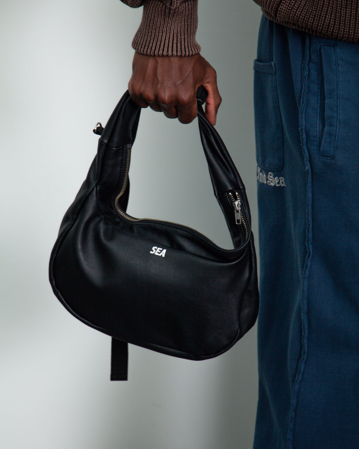 “ALL-DAY” LEATHER SMALL SHOULDER BAG