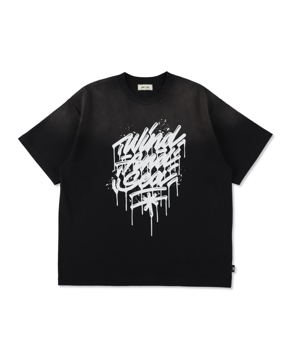 IT'S A LIVING X WDS SPRAY FADE TEE ブラック IT'S A LIVING x WDS SPRAY FADE TEE – WIND AND SEA